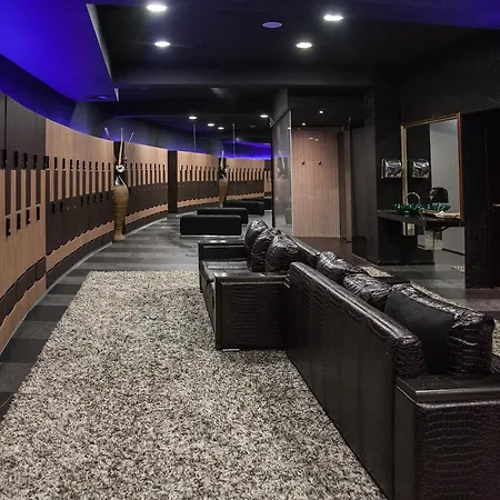 Pulse Health Center Хотел
